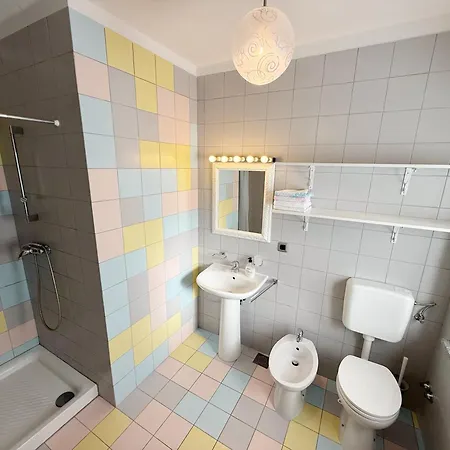 Lacodelama Mini Apartmán Ližnjan