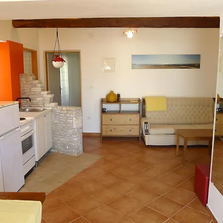 Apartment Lacodelama Liznjan