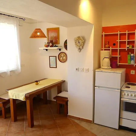 Lacodelama Mini * Ližnjan